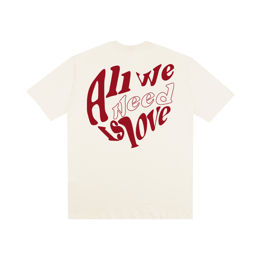 Camiseta Overhype All We Need Is Love Branca