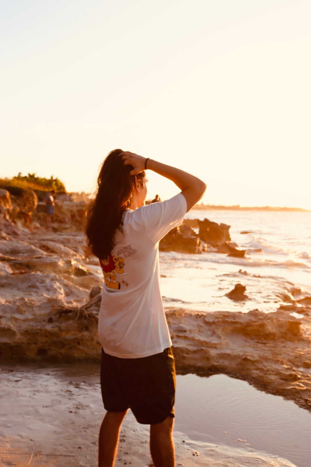 Camiseta Overhype Hey Sunshine Off White Premium